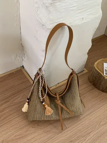 Womens Summer Beach Straw Woven Bucket Bag Casual Commuting Shoulder Crossbody Bag With Tassel Pendant Fashion Handbag
