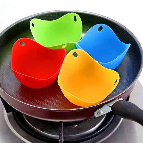 Poché per Uova in Silicone per Uso Alimentare Strumento di Cottura da Cucina Creativo Supporto per Uova Multicolore Stampo per Bollitore per Uova