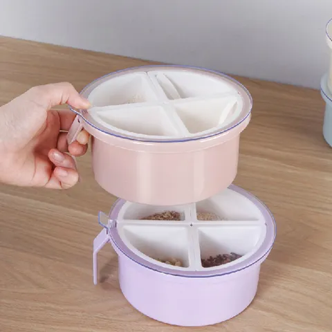 Kitchen Four-Grid Seasoning Box Plastic Condiment Storage Container Portable Spice Organizer with Lid and Spoon