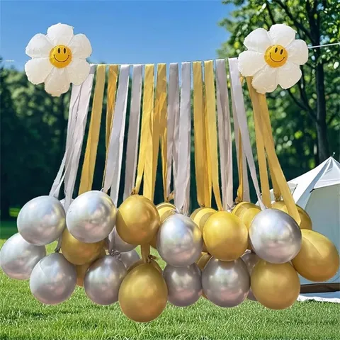 Outdoor Birthday Party Balloon Decoration Set With Crepe Paper Streamers Daisy Foil Balloons And Latex Balloons For Picnic Decor