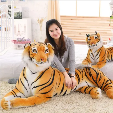 Peluche Réaliste de Tigre Jouet Enfant Animal en Peluche Douce Sika Cerf Mignon Enfant Compagnon Cadeau d'Anniversaire