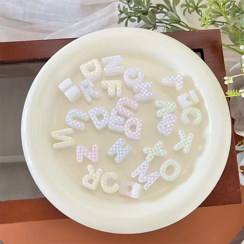 Acryl Bedruckte Buchstaben Kariert Lose Perlen Großes Loch Bastelzubehör Für DIY Handyketten Schmuckherstellung
