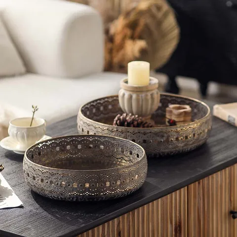 Vintage Palace Style Iron Hollow Carved Fruit Tray Set Desktop Sundry Storage Tray Antique Bronze Decorative Tray