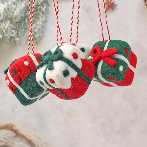 Weihnachten Wollfilz Geschenkbox Anhänger Baum Hängeornament Feiertag Party Heimdekor Festliche Szenen Requisiten