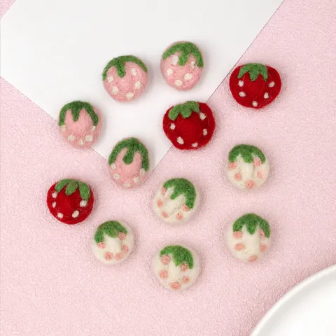 Wool Felt Strawberry Ball Food Shape DIY Craft Accessories Handmade Brooch Hair Accessory Material Jewelry Making Findings