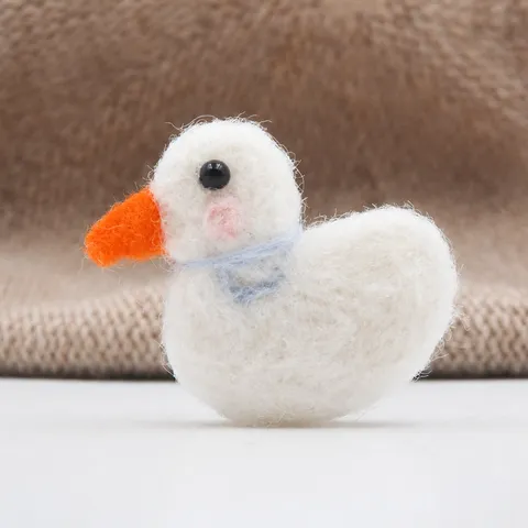 Handmade Wool Felt Duck Brooch Cute Animal Hair Clip Hair Accessory DIY Craft Decorative Ornament Kids