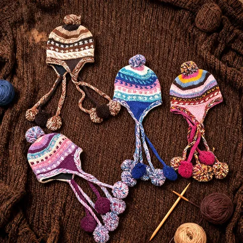 Gorro de Punto de Lana 100% Hecho a Mano Estilo Étnico Borlas Pom Pom Cálido Gorro de Invierno con Orejeras Para Mujeres