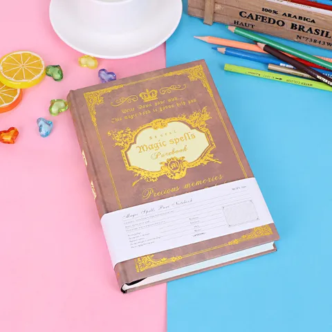 Cuaderno de Papel Engrosado Europeo Vintage A5 Diario de Libro Mágico Con Cubierta en Relieve Bronceado Bloc de Notas Creativo para Papelería Oficina Escuela