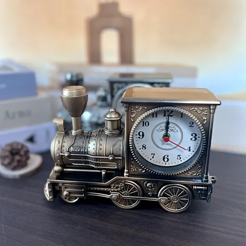 Vintage Locomotive Alarm Clock Retro ABS Plastic Desk Clock Antique Table Clock Student Gift Home Decor Timepiece