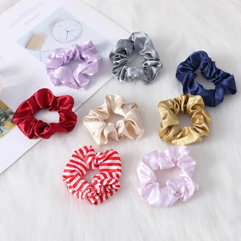 Minimalistisch Satijn Scrunchies Effen Kleur Elastische Haarbanden Mode Glad Paardenstaart Houder Haaraccessoires Voor Vrouwen Pendelen