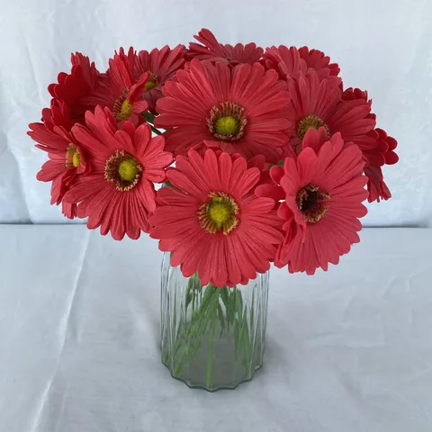 Single PU Gerbera Artificial Flower Soft Rubber Fake Daisy Stem For Wedding Party Home Living Room Floral Arrangement Decor