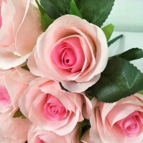 18 Cabezas Flores de Rosas Artificiales Ramo de Flores de Seda Falsa Mini Plantas para Decoración de Bodas y Hogar