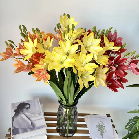 Fiori di Magnolia Artificiali Bouquet di Fiori di Seta a 5 Forcelle Per Matrimonio Decorazione Tavola Casa Oggetti di Fotografia