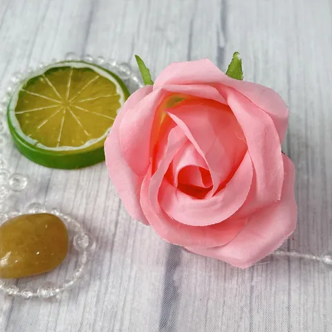 Artificial Rose Flower Head Simulated Brushed Cloth Rose For Wedding Party Home Decor Valentine Day Festival Decoration