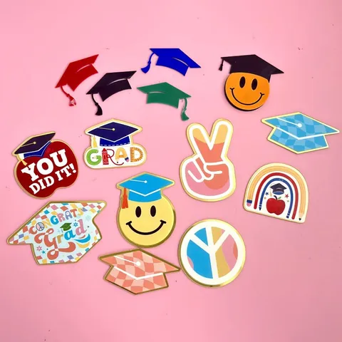 Set de Adornos para Tarta de Graduación de Acrílico Multicolor Cara Sonriente Birrete de Graduación Decoración de Cupcake Adornos Premium para Fiesta