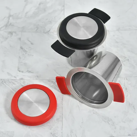 Passoire à Thé en Acier Inoxydable et Silicone Avec Couvercle Double Oreille Anti-Brûlure Fine Maille