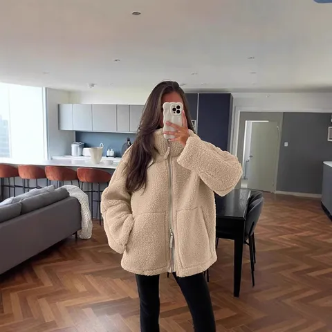 Women's Casual Oversized Stand Collar Lambswool Jacket Solid Color Warm Fleece Coat Zipper Pocket Outerwear For Autumn Winter