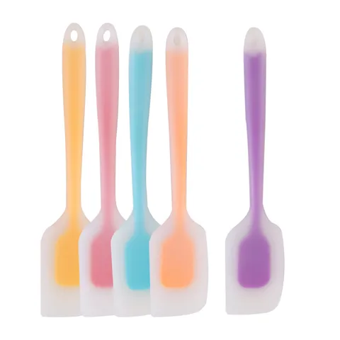 Large Translucent Silicone Spatula Kitchen Baking Tool Seamless Design Heat Resistant Butter Cream Scraper For Cake Pastry