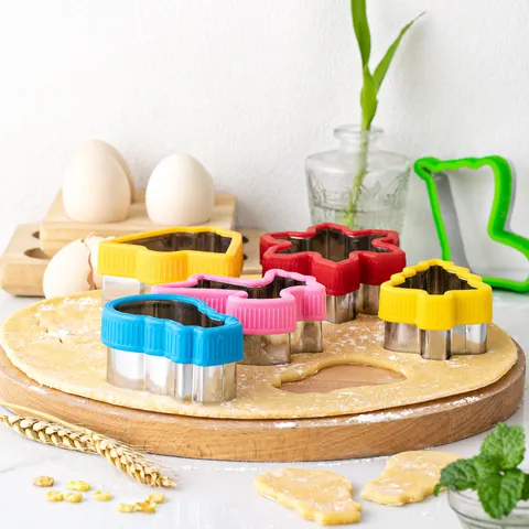 Christmas Cookie Cutters Stainless Steel Sandwich Bread Mold Baking Pastry Tools Holiday Party