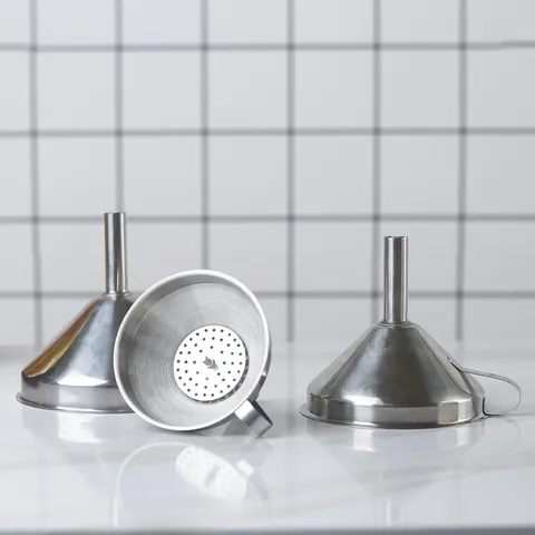 Ensemble d'Entonnoir de Cuisine en Acier Inoxydable avec Filtre Amovible Métal Brossé Distributeur de Liquide Huile Vin Outil de Cuisine