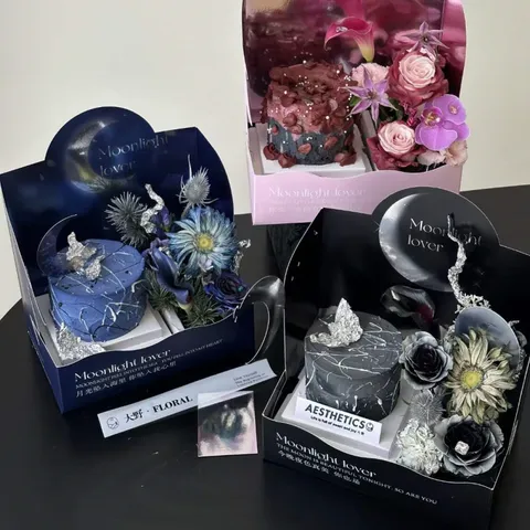 Kit Decorazione Torta Rosa Luna Romantica con Biglietti per San Valentino e Scatola Regalo Floreale Portatile