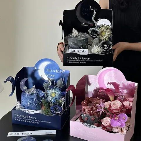 Kit Decorazione Torta Rosa Luna Romantica con Biglietti per San Valentino e Scatola Regalo Floreale Portatile