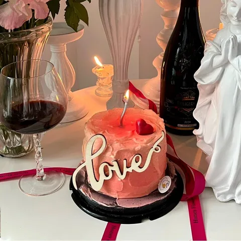 Valentine's Day Wooden Love Cake Topper Red Resin Heart Cake Decoration Anniversary Wedding Party Supplies Silver Wave Candles