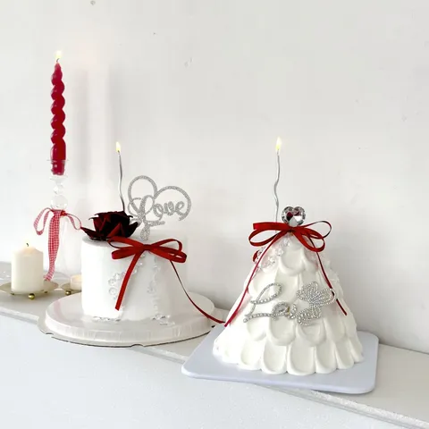 LOVE Letter Cake Topper Rhinestone Felt Heart Cake Decoration Ballet Style Valentine's Day Wedding Party Cake Insert
