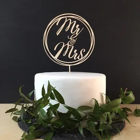 Mr & Mrs Acrylic Cake Topper For Wedding Valentine's Day Party Decoration Rustic Dessert Table Cake Insert Sign
