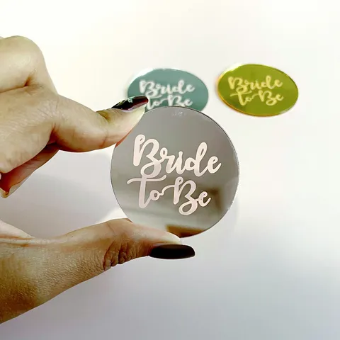 Topper per Torta Bride To Be in Acrilico Specchio Inciso al Laser Decorazione per Cupcake Addio al Nubilato Matrimonio Tavolo Segno