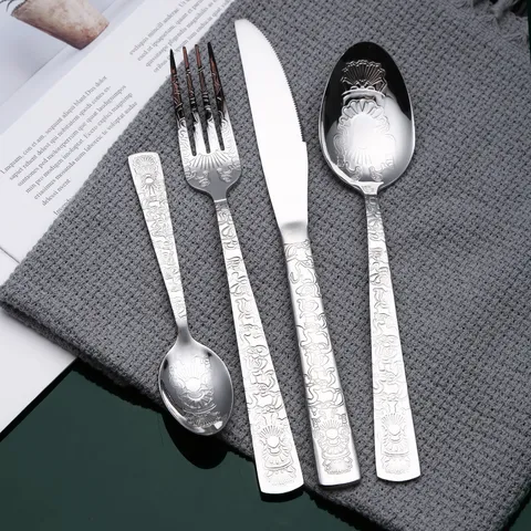 Stainless Steel Western Tableware Set Retro Relief Totem Handle Steak Knife Fork Spoon Kitchen Dining Flatware