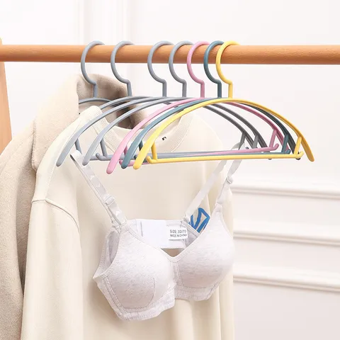 Plastic Clothes Hangers Heavy Duty Non Slip Wide Shoulder Clothes Hanger Drying Rack Seamless Space Saving Closet Organizer For Adult Daily Home