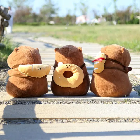 Süßes Kapibara Plüschtier Kuscheltier mit Brot Rucksack Weiches Cartoon Kissen Geburtstagsgeschenk für Kinder
