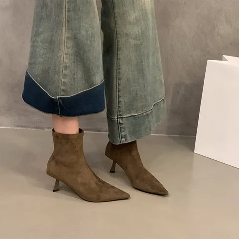 Bottines de Mode pour Femmes Bout Pointu Talon Haut Suede Bottines d'Hiver Chaudes Bottes Slim Chaussures Féminines