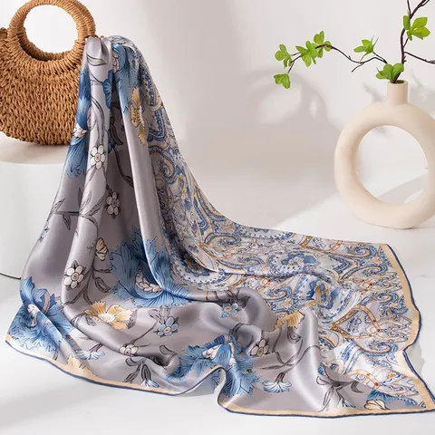 Sciarpa Quadrata in Seta di Gelso da Donna Sciarpa Stampata Paisley Floreale alla Moda Elegante Sciarpa da Collo Versatile
