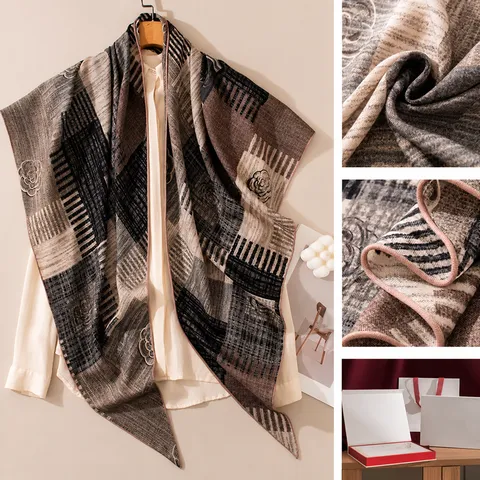 Sciarpa Triangolare in Misto Seta Lana da Donna Moda Stampa Floreale Geometrica Scialle Elegante Versatile