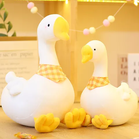 Simpatico Giocattolo di Peluche di Oca Bianca Morbido Peluche Bambola Kawaii Cuscino Biancheria da Letto Compagno Regalo di Compleanno Per Bambini e Adulti