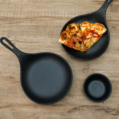 Assiette à Pizza en Mélamine Avec Poignée Plateau de Service Noir Vaisselle en Imitation Porcelaine Pour Restaurant Cuisine Table à Manger
