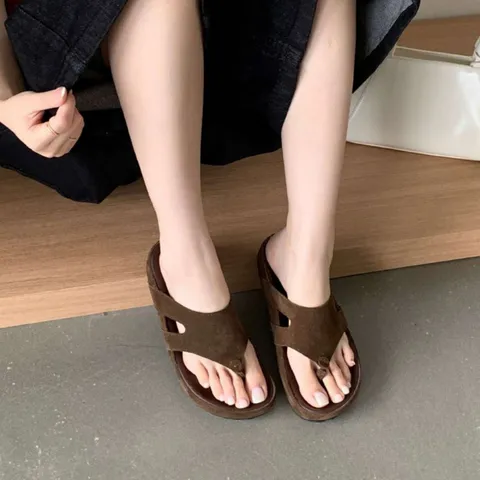 Women's Thick Platform Thong Sandals Microfiber Frosted Casual Beach Flip Flops Comfortable Non-Slip Summer Slippers