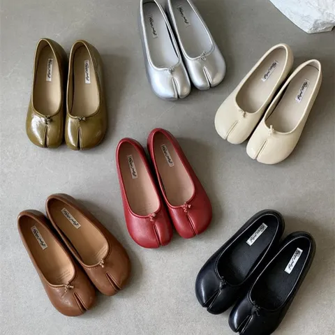 Chaussures Plates Décontractées pour Femmes à Bout Fendu en Cuir Souple Mocassins Style Coréen