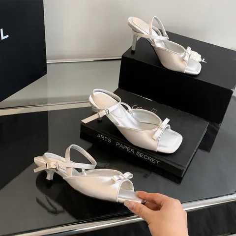 Style Français Femmes Microfibre Talons Hauts Stiletto Élégant Bout Carré Ouvert Nœud Bride Cheville Chaussures de Fête