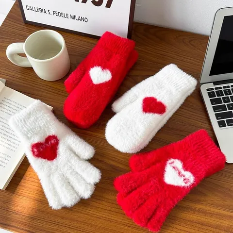 Women Winter Warm Thickened Plush Mittens Cute Heart Pattern Full Finger Gloves Faux Mink Fur Cold Weather Thermal Gloves