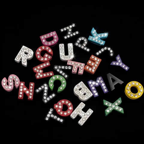 Breloques Lettres Anglaises Peintes Colorées Alliage Strass Accessoires Bijoux DIY Pour Bracelet Porte-clés Pendentif