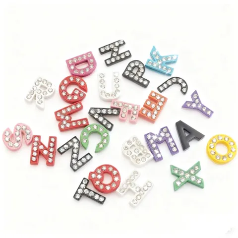 Breloques Lettres Anglaises Peintes Colorées Alliage Strass Accessoires Bijoux DIY Pour Bracelet Porte-clés Pendentif