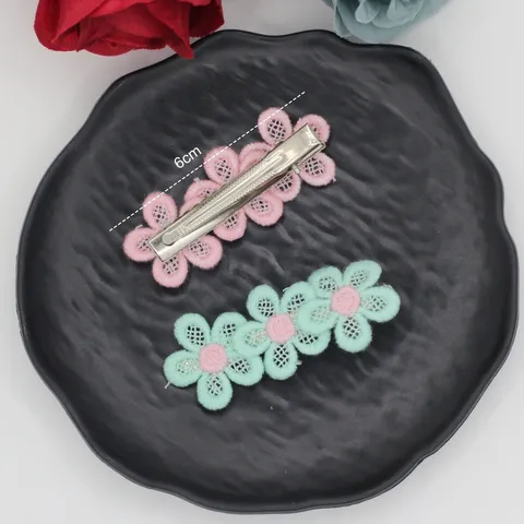 Zoete Kinderen Genaaide Bloemen Haarclips Voor Meisjes Handgemaakt Floral Stof Krokodillenclip Prinses Pony Zijkant Haarspeld Haaraccessoires