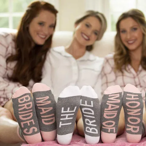 Calzini da Festa di Matrimonio Damigella d'Onore Sposa Sposo Maglia a Lettere Blocco di Colore Traspirante Tubo Alto Calzini Crew per Celebrazione Sposarsi Cerimonia Unisex Adulti Calze