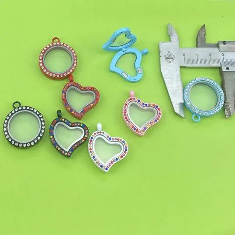 Glas Medaillon Hanger Hart Rond Strass Drijvend Geheugen Medaillon Legering DIY Sieraden Accessoire Cadeau Voor Vrouwen