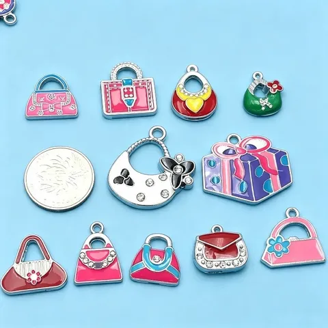 Legering Oliedruppel Geëmailleerde Handtas Geschenkdoos Vorm Bedel Hanger Diy Telefoonketting Sleutelhanger Mode Sieraden Accessoires