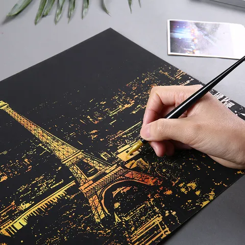 Pittura d'Arte da Grattare con Vista Notturna della Città Kit DIY Carta Patinata Nera Paesaggio di Monumenti Tavolo da Disegno