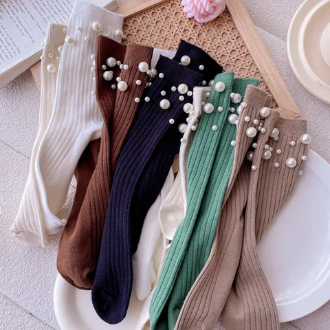 Women Sweet Pearl Decorated Crew Socks Japanese Style Ribbed Knit Solid Color Casual Fashion Daily Hosiery